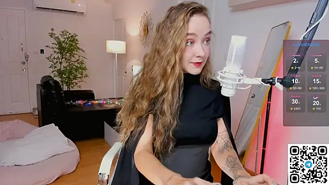 Snapshot of AngelPaull chatting on 11-08-25, 09:24 AngelPaull online show from 11-08-25, 09:24