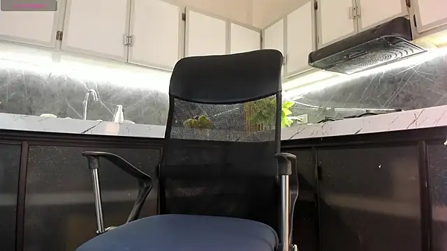 antony bigdick  online show from 11-27-25, 01:18