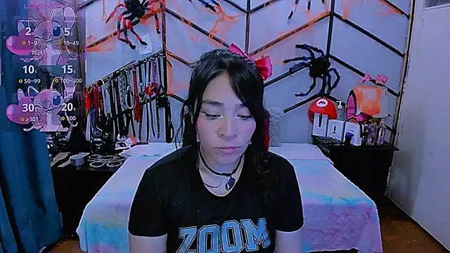 AlanaLuck online show from 10-24-25, 07:43