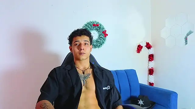 Demitryo online show from 12-15-25, 03:33