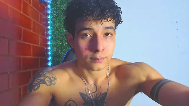 Demitryo online show from 02-25-26, 02:43