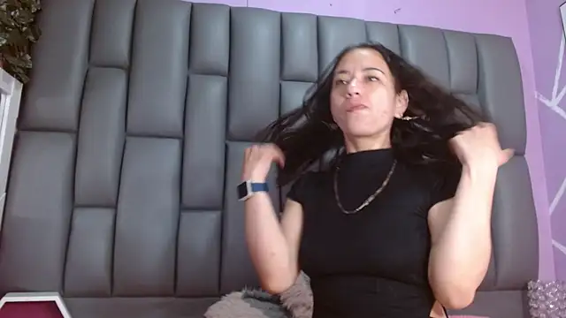 angelina ny online show from 09-19-25, 01:34