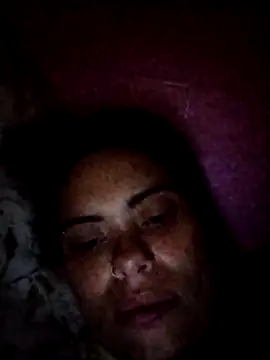 Snapshot of Mihscat chatting on 12-21-25, 10:00 Mihscat online show from 12-21-25, 10:00