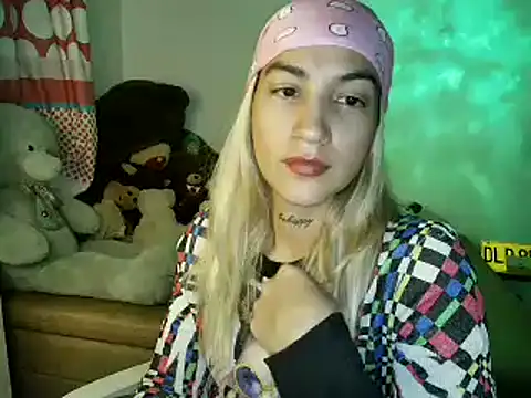 mandy berrys online show from 02-25-25, 05:08