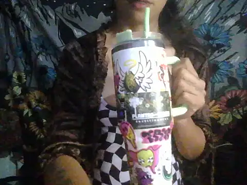 Snapshot of GATIINHA003 chatting on 12-02-25, 02:12 GATIINHA003 online show from 12-02-25, 02:12