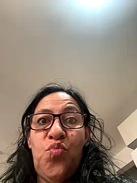 Freya Artemisa online show from 12-08-24, 09:30