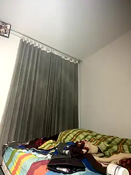 Freya Artemisa online show from 11-17-25, 06:35