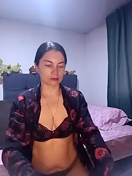 renata hot1 online show from 10-20-25, 11:16