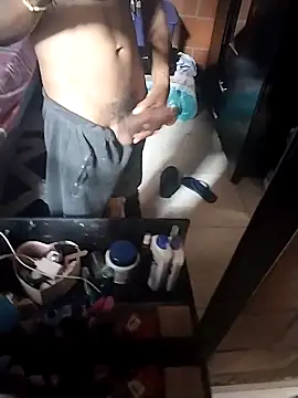 Snapshot of Ger0nim05 chatting on 09-14-25, 08:19 Ger0nim05 online show from 09-14-25, 08:19