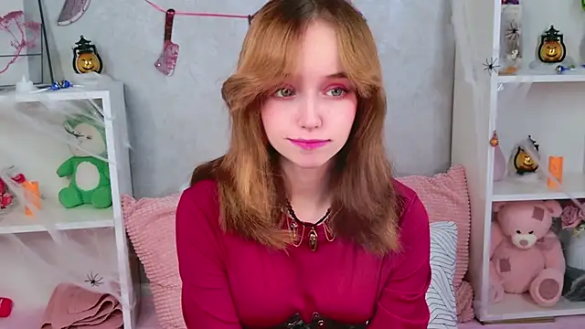 b4by LoL1 online show from 10-28-25, 12:30