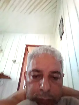 Snapshot of gordonunes chatting on 01-14-26, 08:25 gordonunes online show from 01-14-26, 08:25