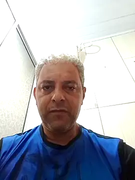 Snapshot of gordonunes chatting on 02-12-26, 10:54 gordonunes online show from 02-12-26, 10:54