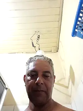 Snapshot of gordonunes chatting on 03-15-26, 01:00 gordonunes online show from 03-15-26, 01:00