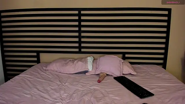 Catyloves online show from 11-06-25, 09:48