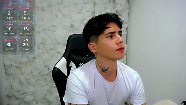 Tayson Rivers online show from 11-24-25, 02:11