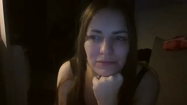 AnnaDiamond1 online show from 01-10-26, 12:56