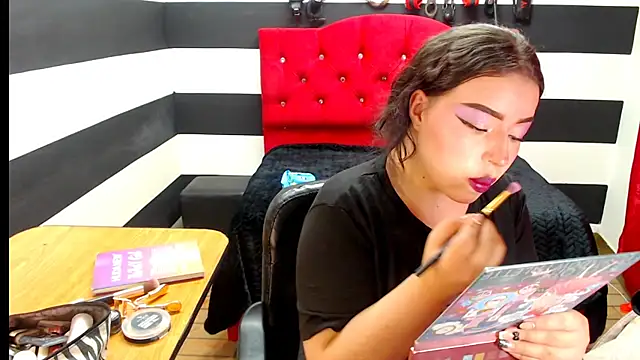 Marian Ran online show from 12-23-24, 03:40