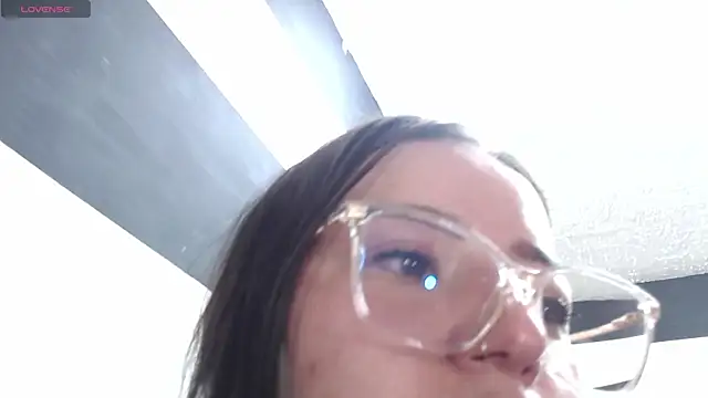 Marian Ran online show from 02-11-25, 02:57