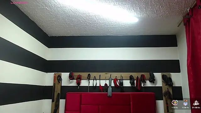 Marian Ran online show from 10-25-25, 04:31