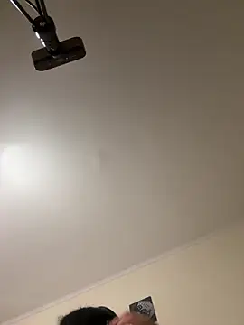 Evelinia online show from 10-30-25, 03:02