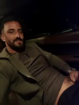 krissz1234 online show from 09-29-25, 12:49