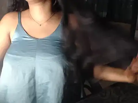 Snapshot of DevilErin chatting on 10-02-25, 04:08 DevilErin online show from 10-02-25, 04:08