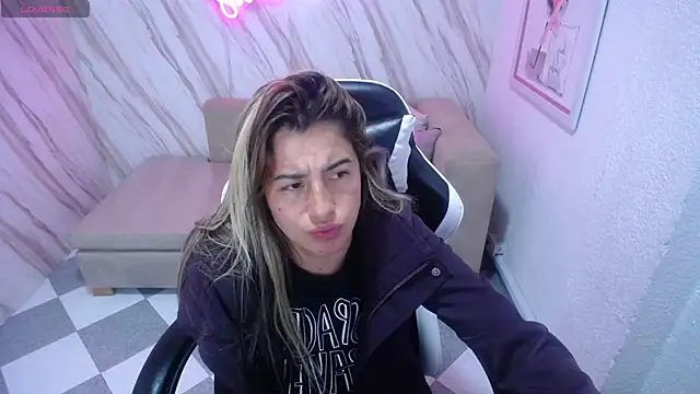 Valerie b online show from 02-12-25, 10:03