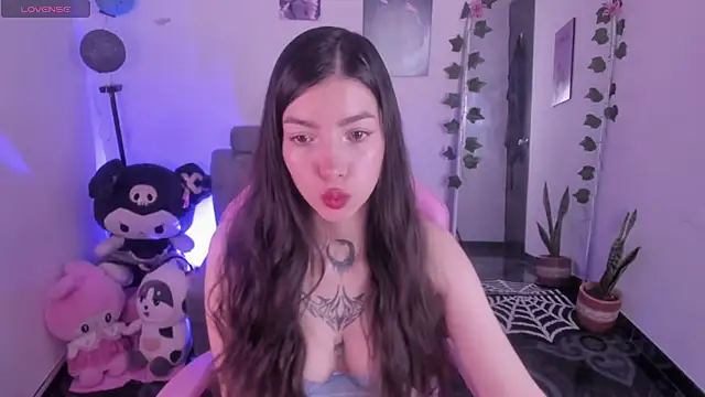 cami mila9 online show from 10-28-25, 11:18