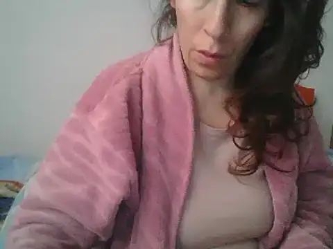 hairygirl80 online show from 03-18-25, 08:36