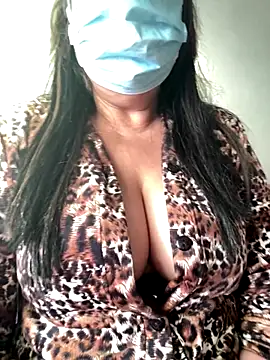 Snapshot of Jawahir-pretty-women chatting on 11-04-25, 07:51 Jawahir-pretty-women online show from 11-04-25, 07:51