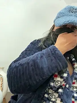 Jawahir-pretty-women online show from 12-17-25, 11:27