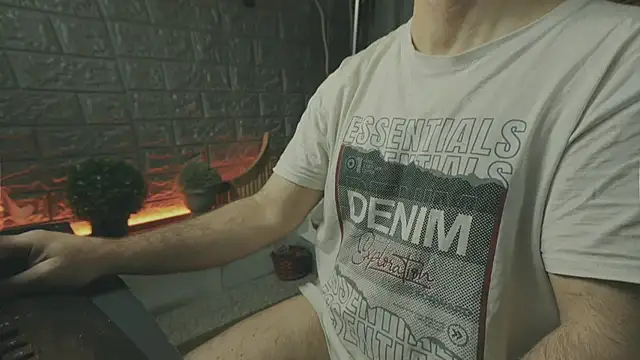 Snapshot of alex-volo chatting on 10-11-25, 08:02 alex-volo online show from 10-11-25, 08:02