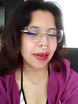 Scarlett-Smithh online show from 12-20-24, 08:01