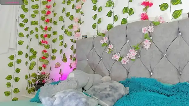 Snapshot of Charlie_Williams chatting on 10-26-25, 02:17 Charlie Williams online show from 10-26-25, 02:17