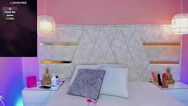 melany saenz online show from 02-13-26, 02:29