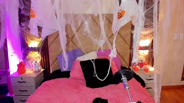 SummersAngel online show from 10-24-25, 07:54