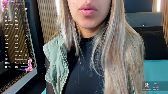 Snapshot of EvaaLovia1 chatting on 01-19-26, 02:10 EvaaLovia1 online show from 01-19-26, 02:10