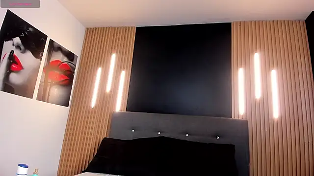 Snapshot of EvaaLovia1 chatting on 03-07-26, 01:30 EvaaLovia1 online show from 03-07-26, 01:30