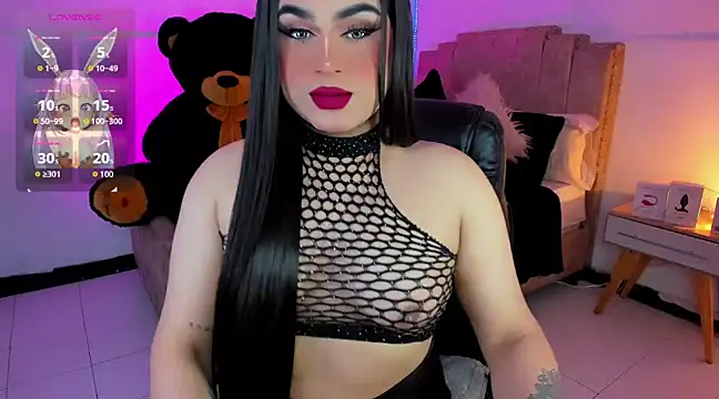 Snapshot of alexia_mattel chatting on 12-14-24, 05:03 alexia mattel online show from 12-14-24, 05:03