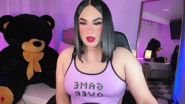 Snapshot of alexia_mattel chatting on 11-08-25, 01:17 alexia mattel online show from 11-08-25, 01:17