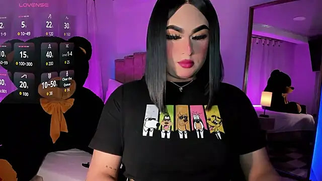 Snapshot of alexia_mattel chatting on 11-19-25, 10:54 alexia mattel online show from 11-19-25, 10:54