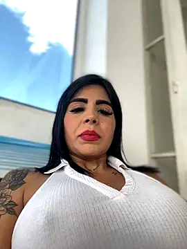 Snapshot of Tamyjenkins1 chatting on 11-29-25, 06:44 Tamyjenkins1 online show from 11-29-25, 06:44