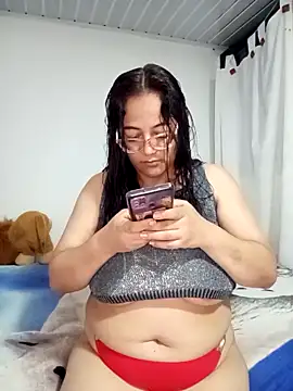 skarleth001 online show from 02-20-25, 05:12