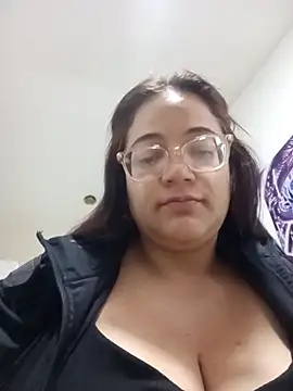 skarleth001 online show from 03-19-25, 05:08