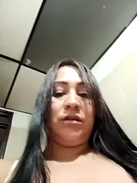skarleth001 online show from 09-20-25, 05:08