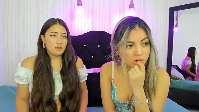 Snapshot of alice_dakota chatting on 12-05-24, 02:42 alice dakota online show from 12-05-24, 02:42