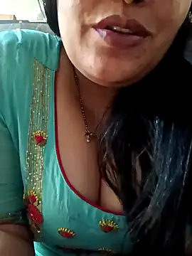 Snapshot of sneha_rose chatting on 01-13-25, 06:38 sneha rose online show from 01-13-25, 06:38