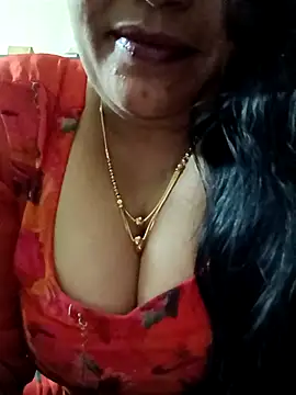 Snapshot of sneha_rose chatting on 03-21-25, 04:40 sneha rose online show from 03-21-25, 04:40
