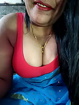 Snapshot of sneha_rose chatting on 11-10-25, 04:00 sneha rose online show from 11-10-25, 04:00