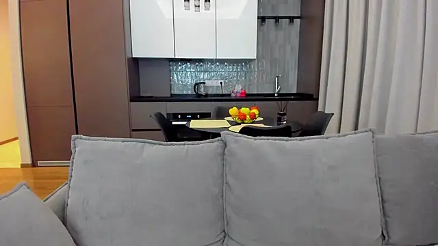 Snapshot of sexyangeloux chatting on 12-19-24, 07:51 sexyangeloux online show from 12-19-24, 07:51